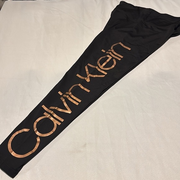 Calvin Klein Performance Black Leggings - Picture 2 of 6
